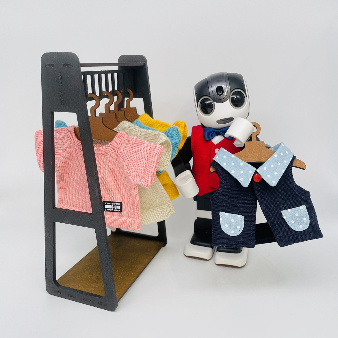 Robot Closet – ロボクロ -に新アイテム「ハンガーラック」が登場