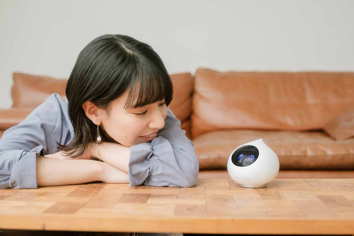 会話ロボット「Romi（ロミィ）」のディープラーニング技術とは？